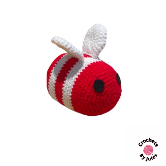 Valentines Crochet Bee - Picture 1 of 4